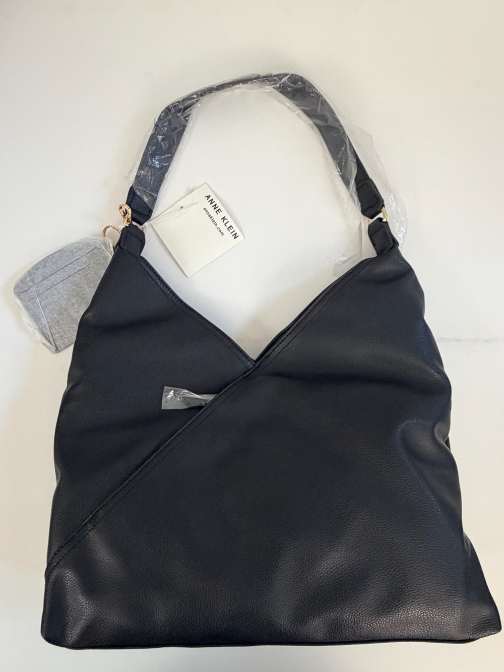 Anne Klein Black Leather Slouch Shoulder Bag with Gold AK Logo - Picture 8 of 11